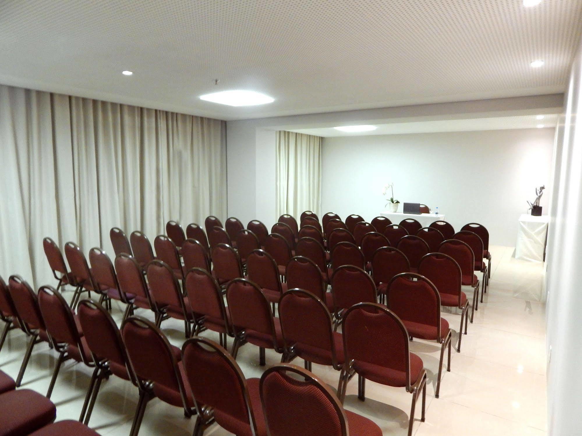 Hotel Beaga Convention Expominas By Mhb Μπέλο Οριζόντε Εξωτερικό φωτογραφία